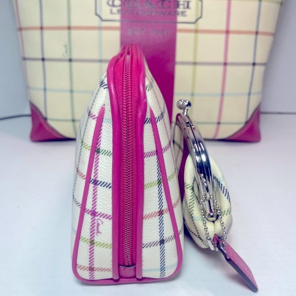 GREAT GIFT!! RARE Coach 3 piece Tote, cosmetic bag, change purse set PRICE FIRM - Picture 4 of 16